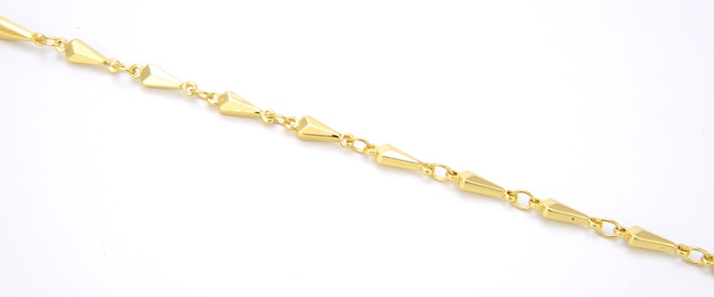 11x3mm Spike Chain 18K Gold Filled 1310 Feet Gold Triangle Beaded Chain CH080 Bulk Chain Arrowhead Beaded Chain Beaded Chain