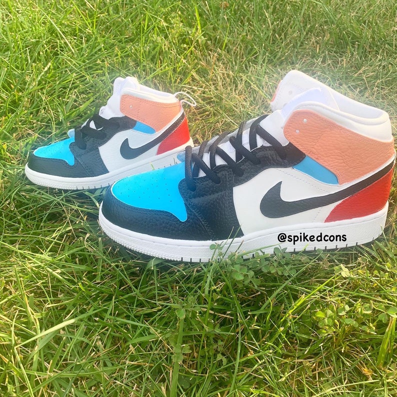 peach black and white 1s
