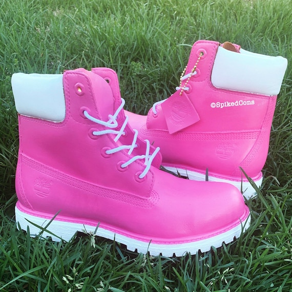 pink timberlands with bow