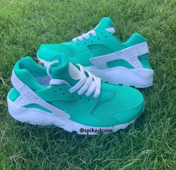 Ready To Ship—- Women Size 7 Aqua Huaraches -BNIB Custom Painted