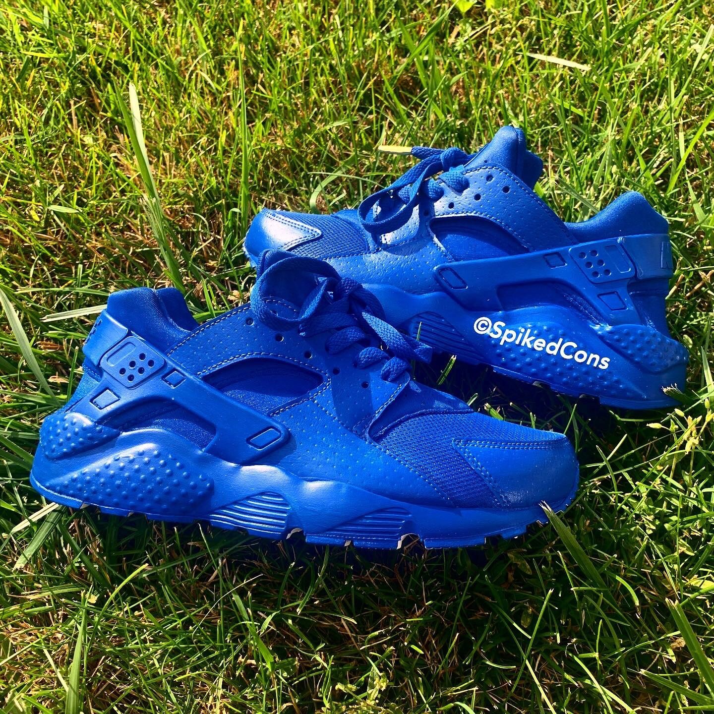 All blue huarache top