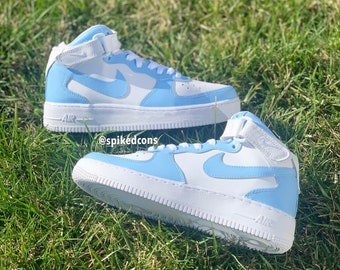 Baby blue air force ones high top sale