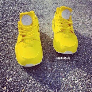 blue yellow and pink huaraches