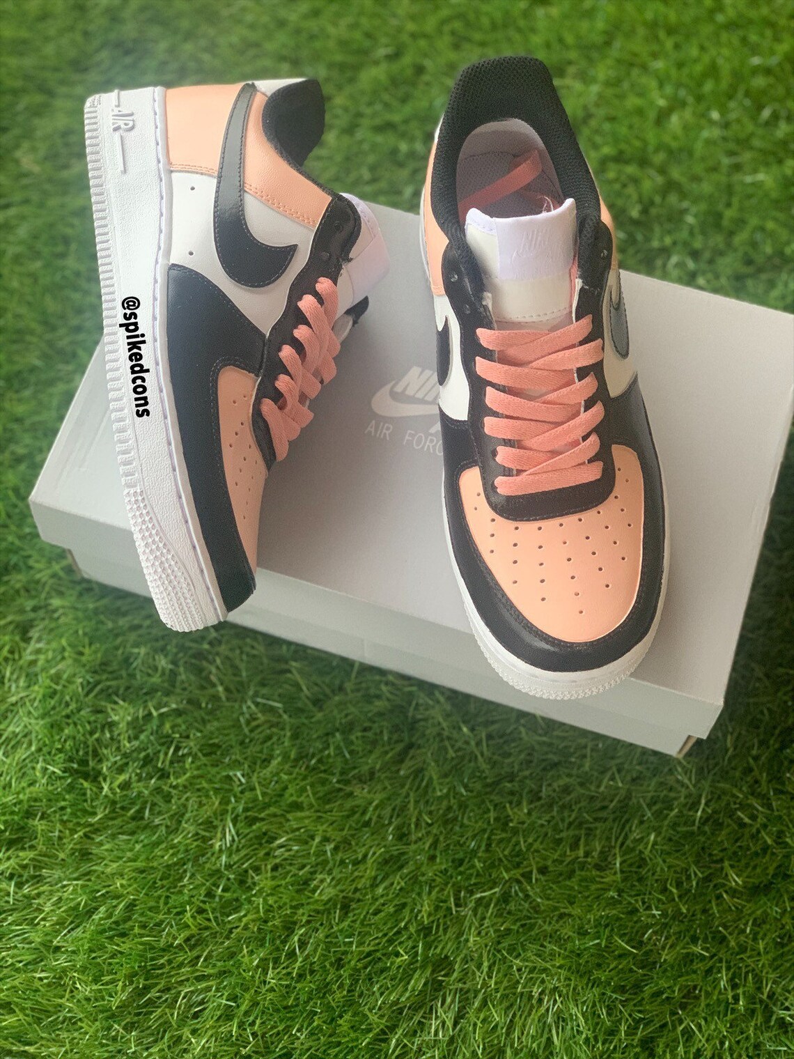 nike rust pink air force