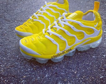customized vapormax plus