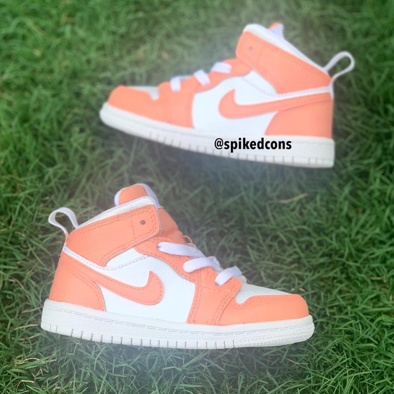 peach aj1