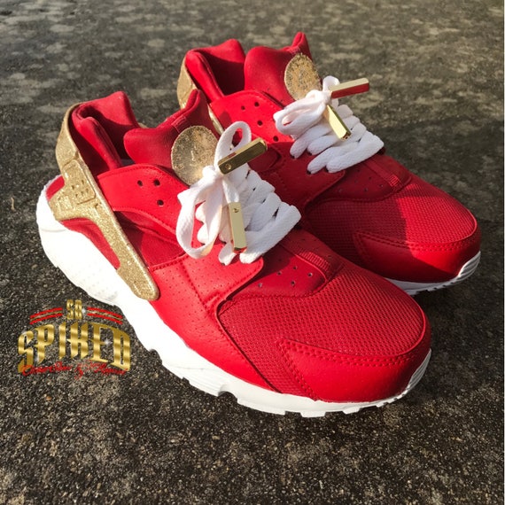 red huaraches near me