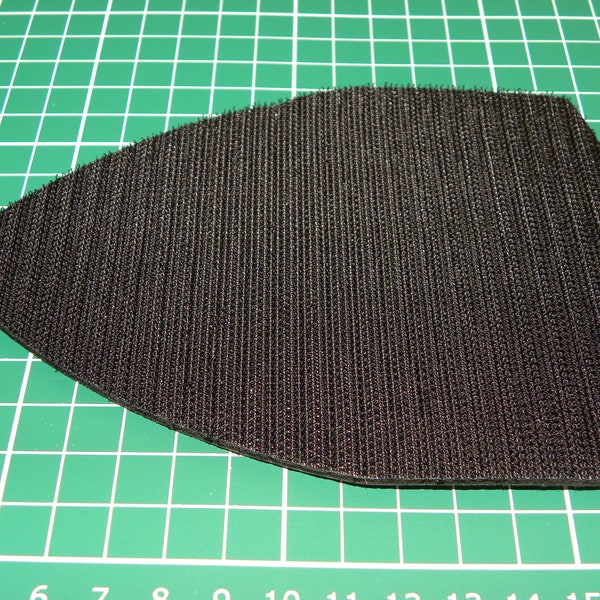 Replacement hook pad for detail sanders, with foam backing, self adhesive. Fits most models of detail sanders. Cut to shape to fit.