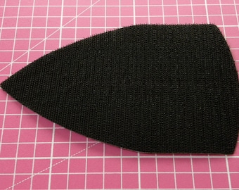 Almohadilla de repuesto para lijadoras de detalle, sin respaldo de espuma, autoadhesiva. Compatible con la mayoría de los modelos de lijadoras de detalle. Se corta a la medida.