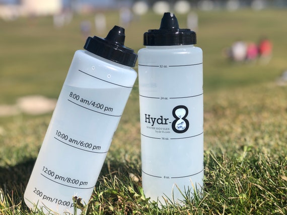 Hydr-8 Squeeze Bottle 32oz Sports Water Bottle With Time Goals to