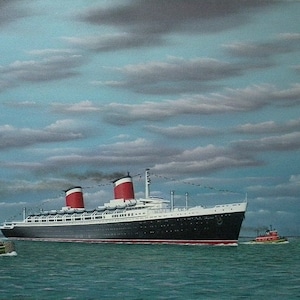 SS United States in NY harbor, with Moran Tugs helping