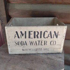 Vintage American Soda Water Wooden Bottle Carrier Old Rustic Worn Distressed Wood Advertising Crate Cubby Storage Box Display Decor Accent