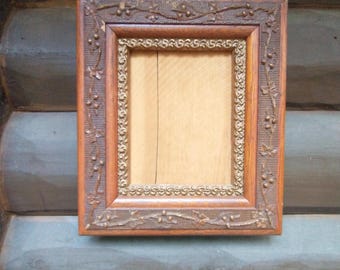 Antique 7 x 9 Carved Gesso Wooden Photo Frame, Vintage Floral Design Picture Wall Art