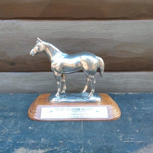 金 馬の置物 ゴールド チャンピオンシップAQHA 1998世界選手権乗馬