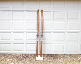 Esquís antiguos de madera de nogal americano Northland, decoración rústica para cabaña, 80 pulgadas.