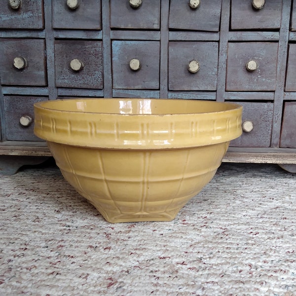 Antique Yellow Stoneware 9 inch McCoy Mixing Bowl Vintage Yellowware Country Farmhouse Decorative Pottery Kitchen Serving Dish Dough Rising