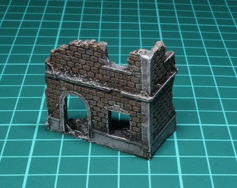 1/144 3D Printed Wargame Accessory - European Inn Ruin for Mega Town Diorama base. Can be used standalone