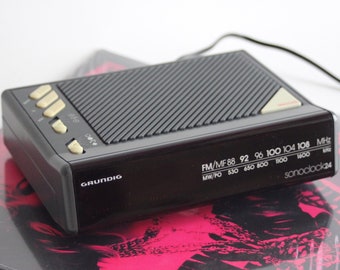 GRUNDIG SONOCLOCK 24 clock radio. Germany 1983-1985