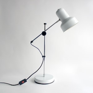 Veneta Lumi Italy desk table lamp. 1980s Industry design table lamp