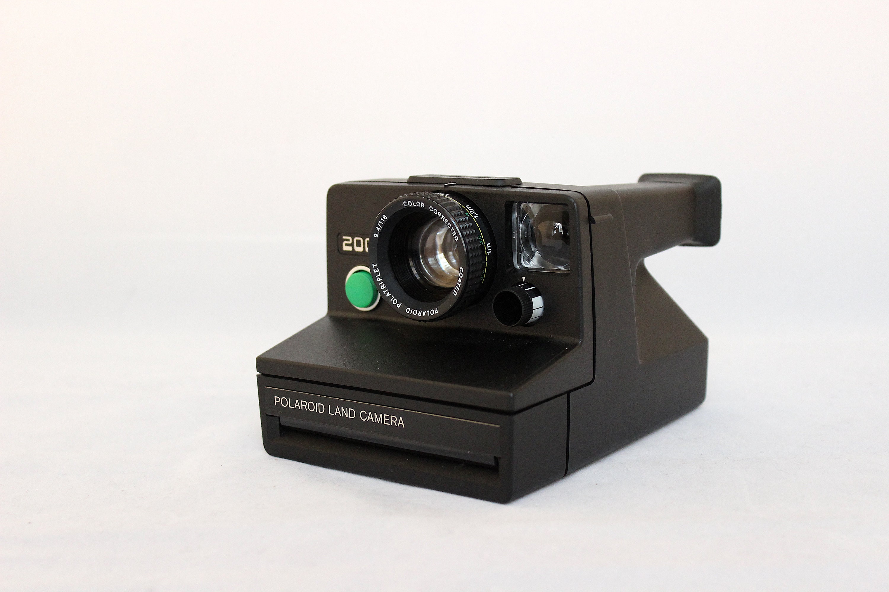Polaroid 2000 Land Camera With Origina Packaging and Polaroid 2000 Land Camera With Origina Packaging and