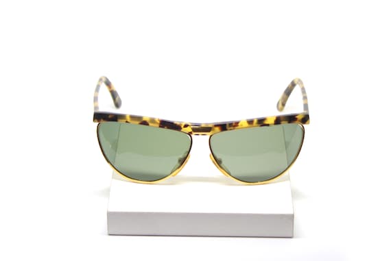 POLAROID NEW VINTAGE sunglasses