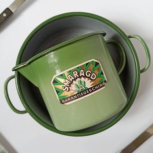 Smaragd Austria vintage geëmailleerde melkschep (NIEUW MET LABELS) jaren &#39;60/&#39;70. Gemaakt in Oostenrijk.