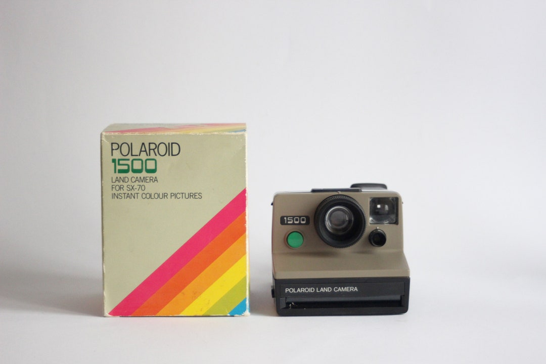 POLAROID    カメラ Polaroid 1500 Land Camera + Original Box. UK 1977. - Etsy