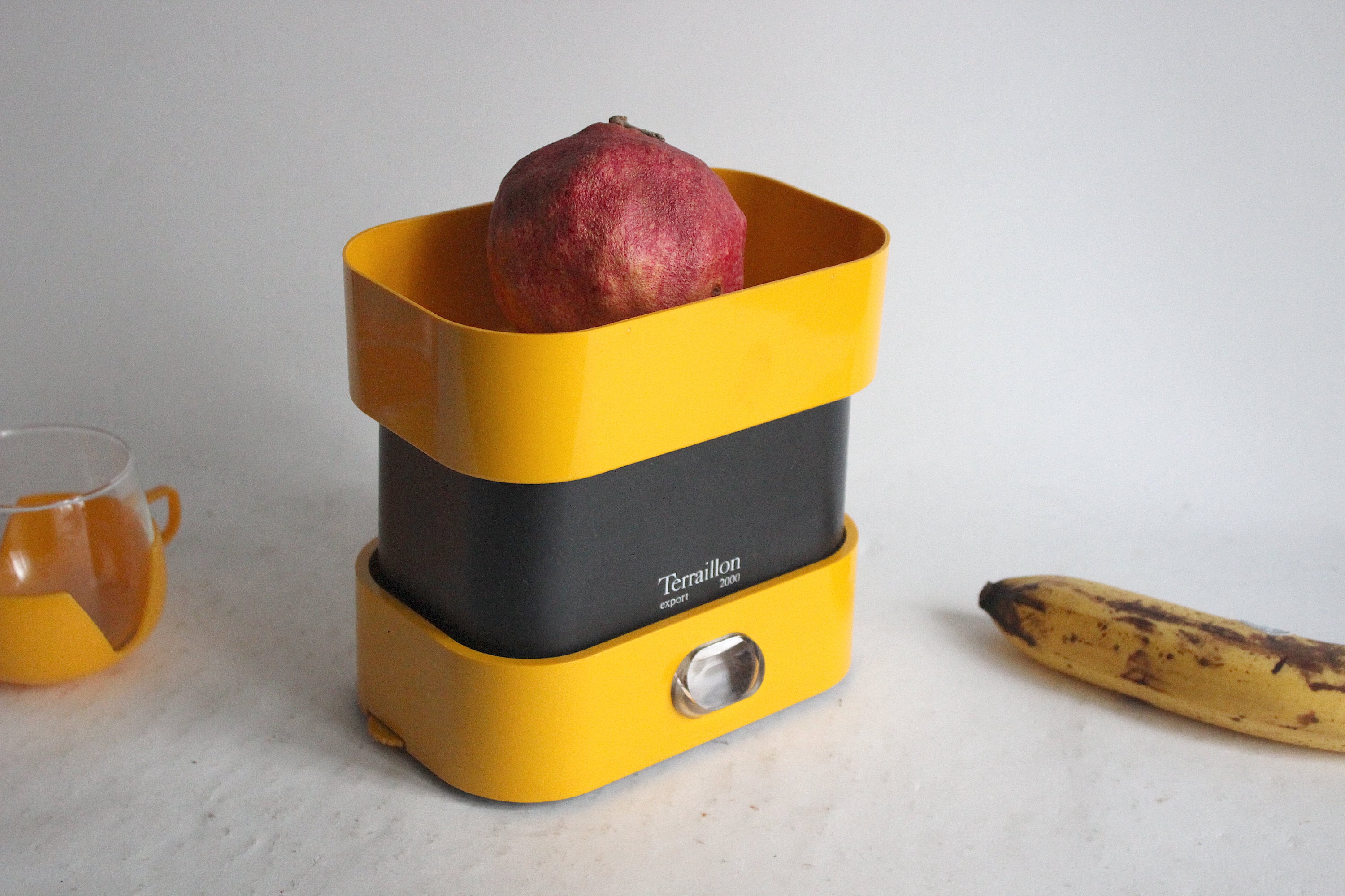 Terraillon Yellow Kitchen Scale. Model Jupiter. Marco Zanuso