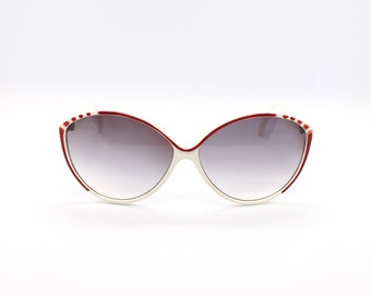 WHITE VINTAGE SUNGLASSES never worn. White frame with red details and grey gradient lenses