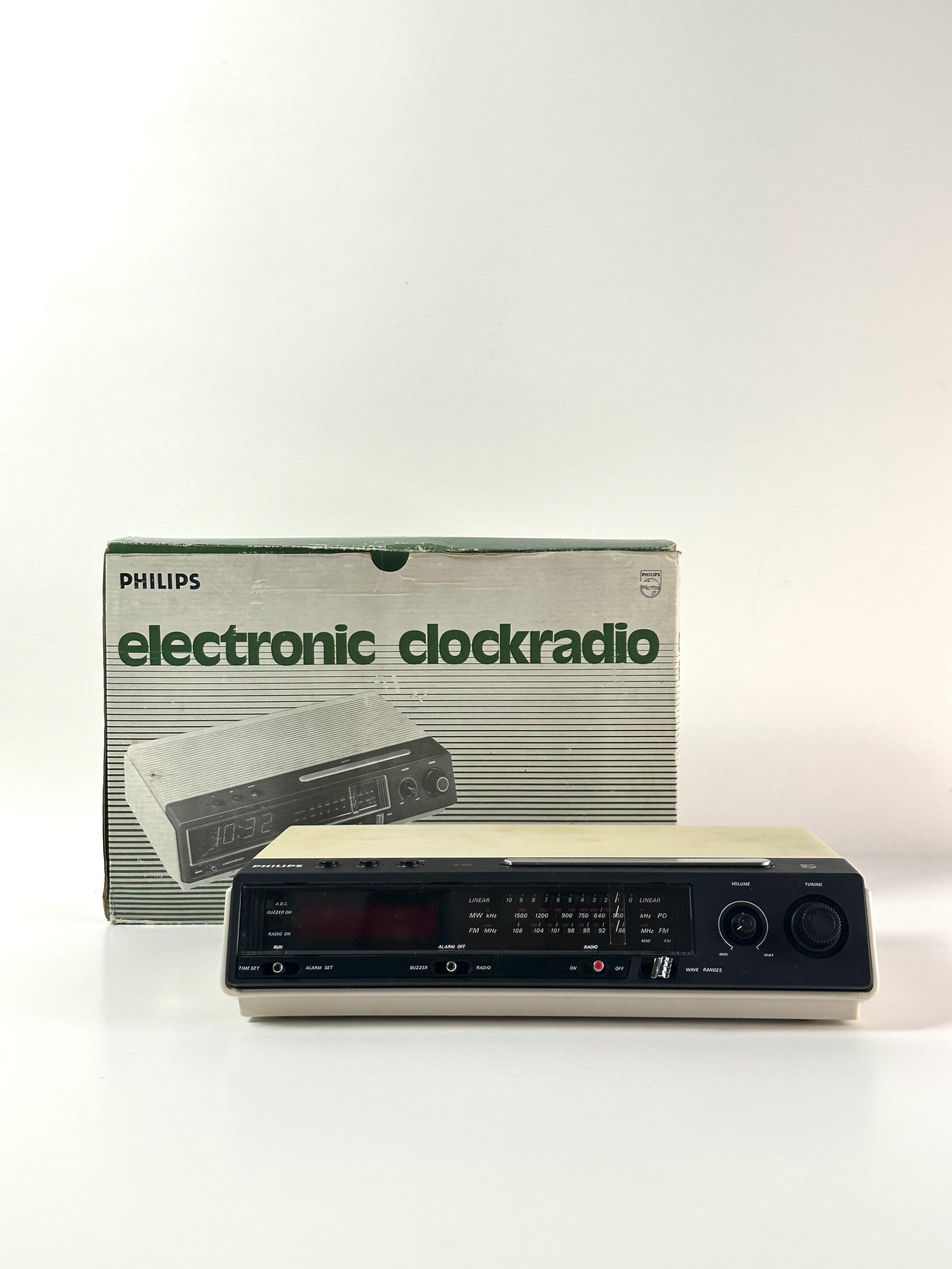 Radio-cassette Vintage Philips 450 Chromium 22RR450/00 - Années 70 - En état De Marche