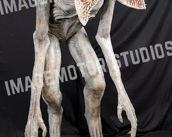 1:1 scale lifesize Demogorgon statue