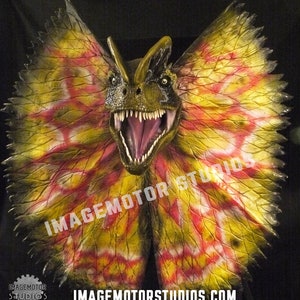 Life size Dilophosaurus spitter dinosaur head prop replica image 6