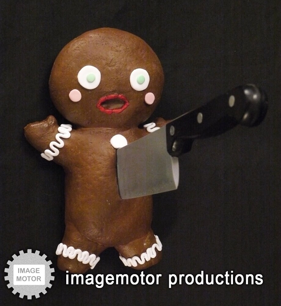 Killer Gingerbread man with knife