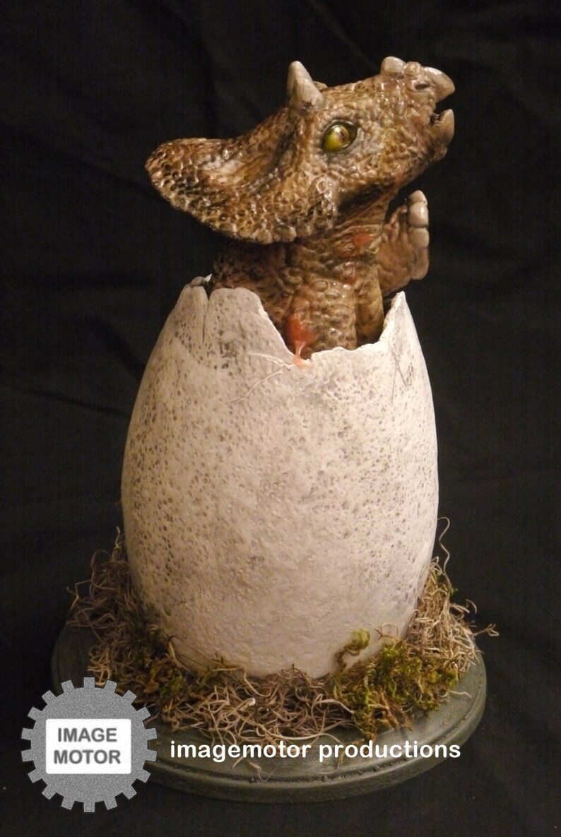 1:1 Scale life-size egg hatching baby Triceratops prop | Etsy