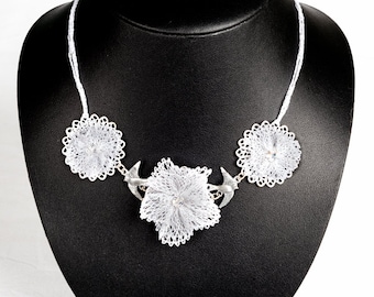 Jewelry-Wedding necklace "Donatella" lace bobbin