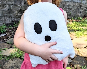 Ghost Plushie Sewing Pattern: DIY Halloween Stuffy (PDF Pattern)