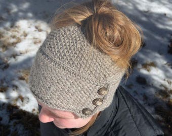 KNITTING PATTERN Messy Bun hat // knitting pattern for women // knitting pattern children // knitting pattern hats for women // ponytail hat