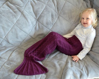 Mermaid tail knitting pattern / Mermaid blanket knitting pattern / Knitted mermaid tail / Cable knit mermaid tail/ Knitted mermaid blanket