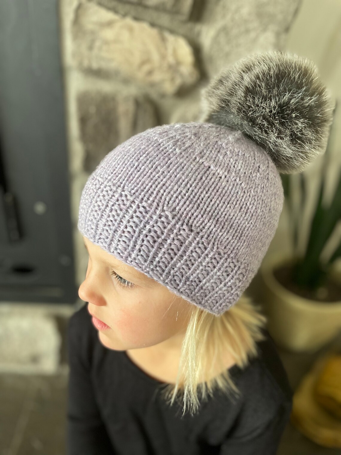 Simple Hat Knitting Pattern for Beginners // Knit Hat Tutorial // for ...