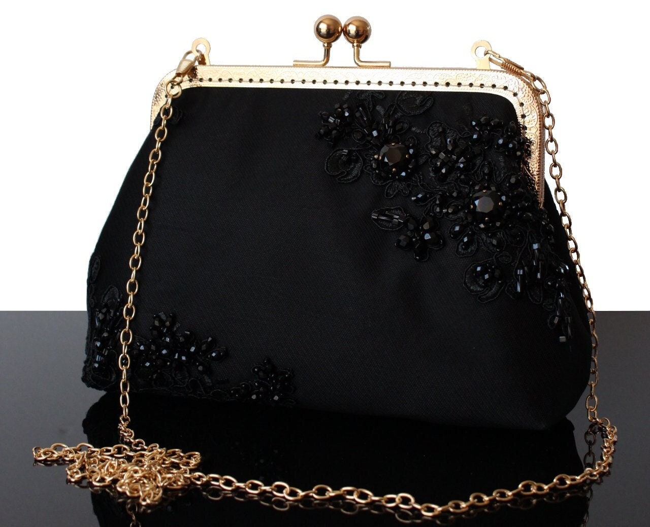 Elegant Black Evening bag Beaded pearl clutch Bridal bag Kisslock Vintage style Mother of the Bride bag