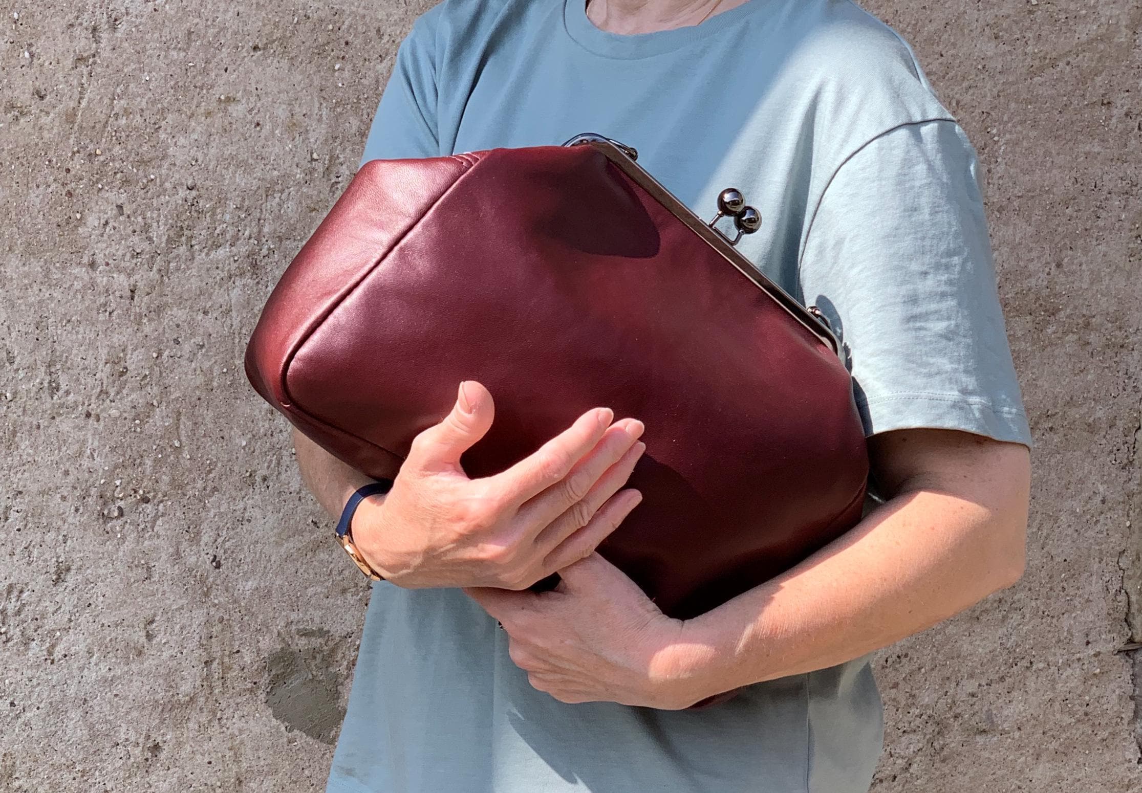 バッグ Coach Legacy Chain Kiss Lock Bag Leather Coach Legacy Chain Kiss Lock Bag Leather