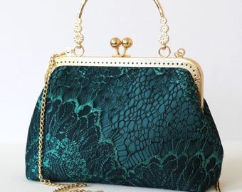 Vintage Bridal bag Emerald Green purse silk Wedding Clutch kisslock Mother of the Bride bag