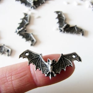 Bat ornament/button (6pcs)