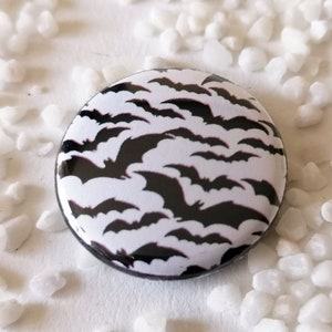 Button Batswhite image 1