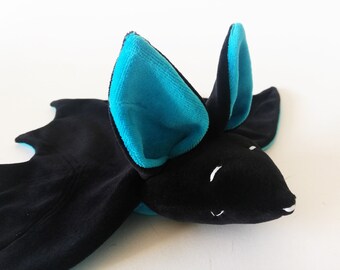 cuddly bat (light blue)