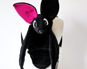 Bat backpack (black, 1 ear pink)