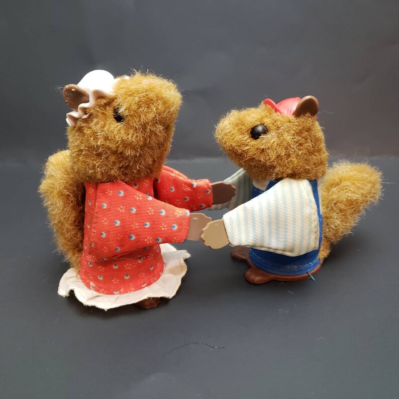 fisher price squirrel house