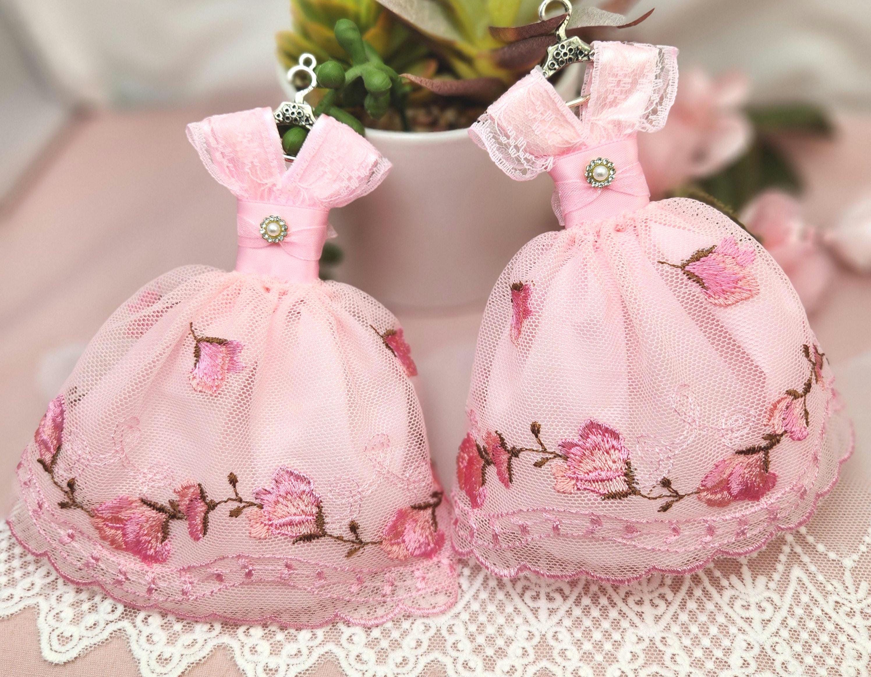 grandma pink dress Grandma Nancy's Pink House Dress for National Pink Day : r/oldhagfashion
