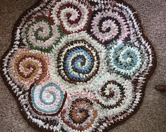 Crochet Rag Rug, Freeform Abstract spiralHandmade upcycled textile accent rug, Reversable crochet throw rug.  35 inches.