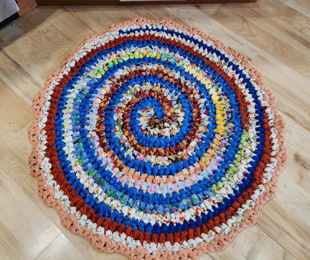 Round Rag Rug, Colorful Handmade Upcycled Textile Art Accent Throw Rug ...